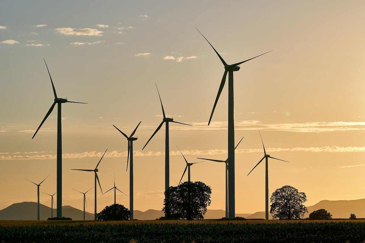 Die grüne Energiewirtschaft ist da, aber sie muss schneller expandieren, so die IEA